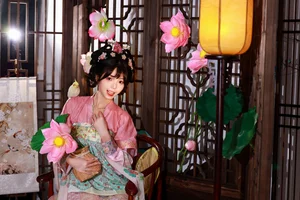 Exploring High-End Aesthetics in YiTuYu Art Language Vol.7364: Jie Ruan Tang - image 7