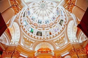 Inside the Gilded Luxury of Ninh Binh’s Massive 10,000m2 Private Castle - image 0