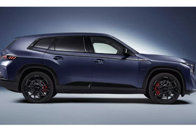 New BMW XM 2026 High Performance Luxury Hybrid SUV