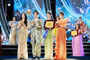 The Inspiring Portrait of the Phu Tho Native Crowned Miss Ambassador - image 6