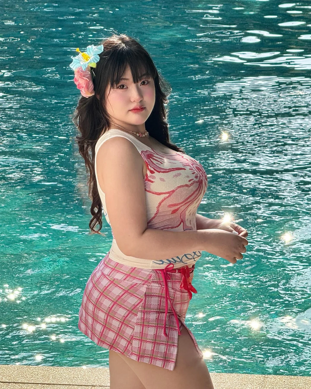 Embracing Curves: The Rise of Thailand's Body Positive Fashion Influencers