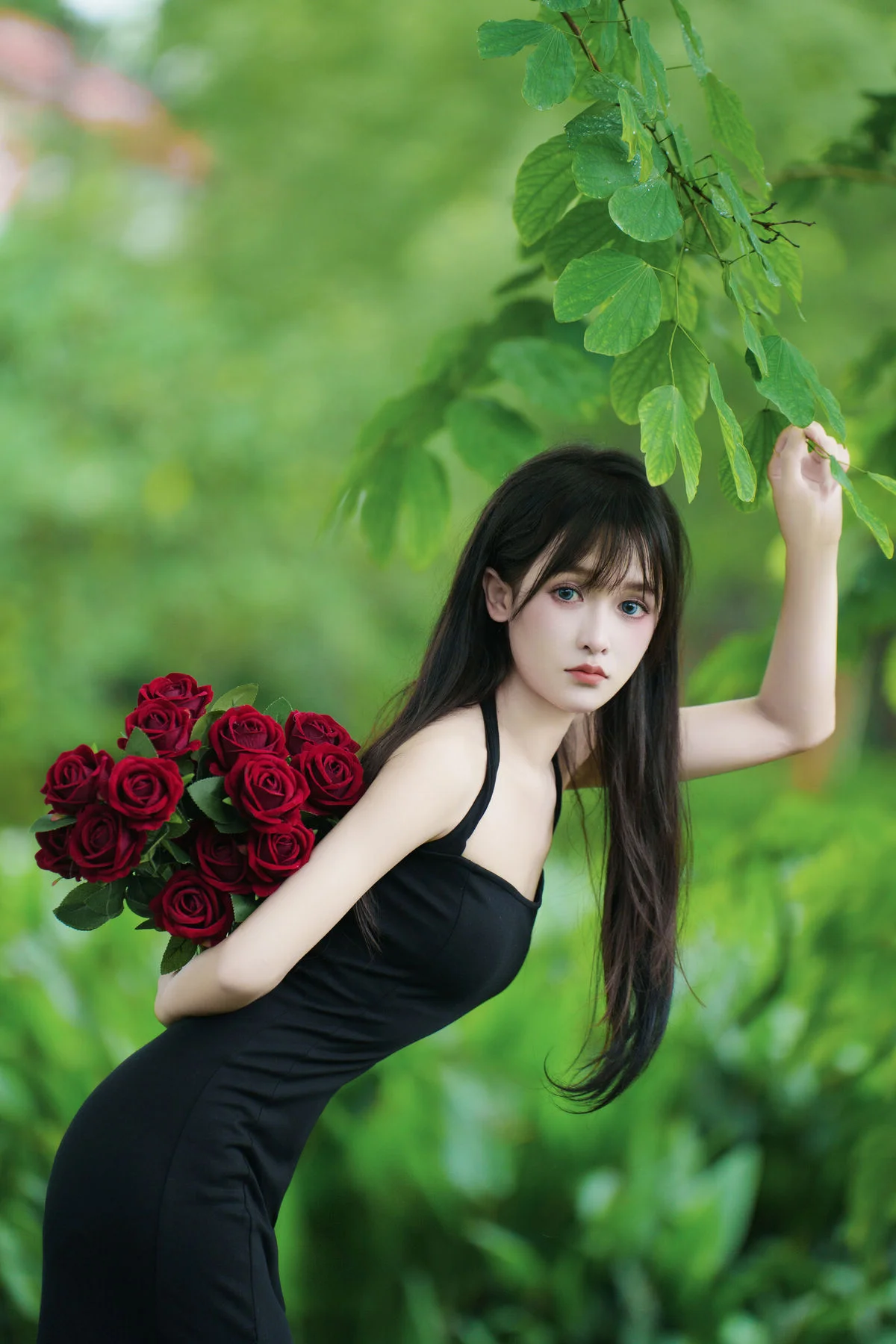YiTuYu Art Language Vol.7322: Capturing the Grace of Xiao Xiao Yu