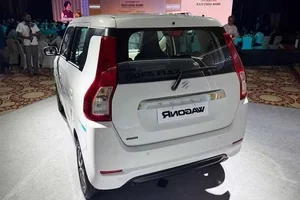 Suzuki Launches Ultra-Affordable WagonR Bioflex Priced at 173 Million VND - image 9