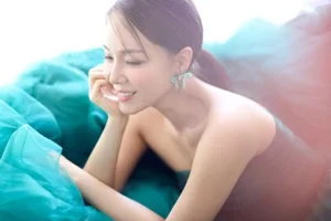 Singer Lim Jeong Hee Celebrates Wedding Amidst Social Media Age-Gap Debate - image 2