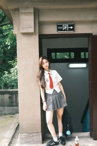 YiTuYu Art Language Vol.7160: Captivating Visuals of Chickkii - image 7