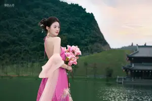 Traditional Vietnamese Beauty A Muse by the Ancient Lake Serene Charm - image 4