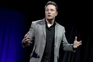 The Biggest Billionaire Losers of 2022: Tech Moguls and Market Crashes - image 0