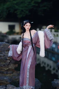 Artistic Vision in YiTuYu Art Language Vol.7880 Featuring Liu Liu - image 14