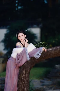 Artistic Vision in YiTuYu Art Language Vol.7880 Featuring Liu Liu - image 11