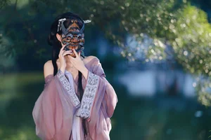 Artistic Vision in YiTuYu Art Language Vol.7880 Featuring Liu Liu - image 1