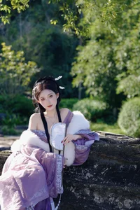 Artistic Vision in YiTuYu Art Language Vol.7880 Featuring Liu Liu - image 16