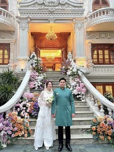 Volleyball Beauty Flaunts Stunning Figure Outside Her Luxurious Mansion - image 4