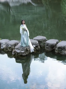 YiTuYu Art Language Vol.9774: A Stunning Portrait Collection Featuring the Ethereal Beauty of Cang Cang - image 15