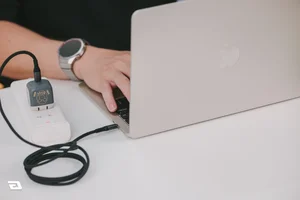 Ultra-Compact 45W Charger: The Perfect Portable Solution for MacBook and Mobile Devices - image 10