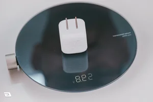 Ultra-Compact 45W Charger: The Perfect Portable Solution for MacBook and Mobile Devices - image 4