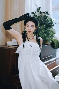 Lu Lu's Stunning Portrait Collection - YiTuYu Art Language Vol.7567 - image 10