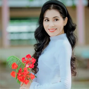 MC Quyen Linh's Wife Da Thao Shines At U60 - image 2