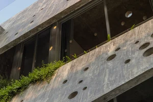 Innovative Double-Layer Facade for West-Facing Houses: A Modern Solution for Natural Cooling and Architectural Beauty - image 3