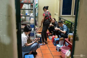 Khám phá nét văn hóa ẩm thực độc đáo trong những con ngõ nhỏ phố cổ Hà Nội - image 5