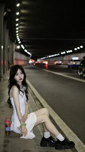 YiTuYu Art Language Vol.10166: Featuring the Elegant Xue Xue 2233 Photo Collection - image 4