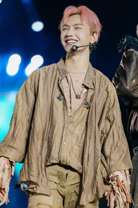Anh Trai Say Hi Stars Draw Massive Crowds in Spectacular Live Concert Event - image 14