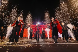Anh Trai Say Hi Stars Draw Massive Crowds in Spectacular Live Concert Event - image 1