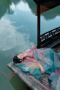 YiTuYu Art Language Vol.10541: Featuring the Elegant Photography of Model Yi Xin - image 0