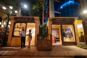 Nostalgic Journey to Ngu Xa: Reliving Old Hanoi's Subsidy Era - image 4