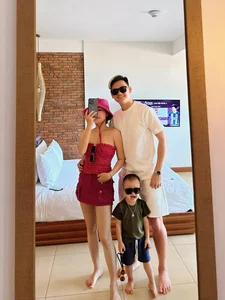 Wife of Footballer Ho Tan Tai Flaunts Stunning Post-Pregnancy Figure - image 0