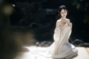YiTuYu Art Language Vol.8742: Sha Sha's Ethereal Grace by the Pond - A Captivating Visual Journey - image 9