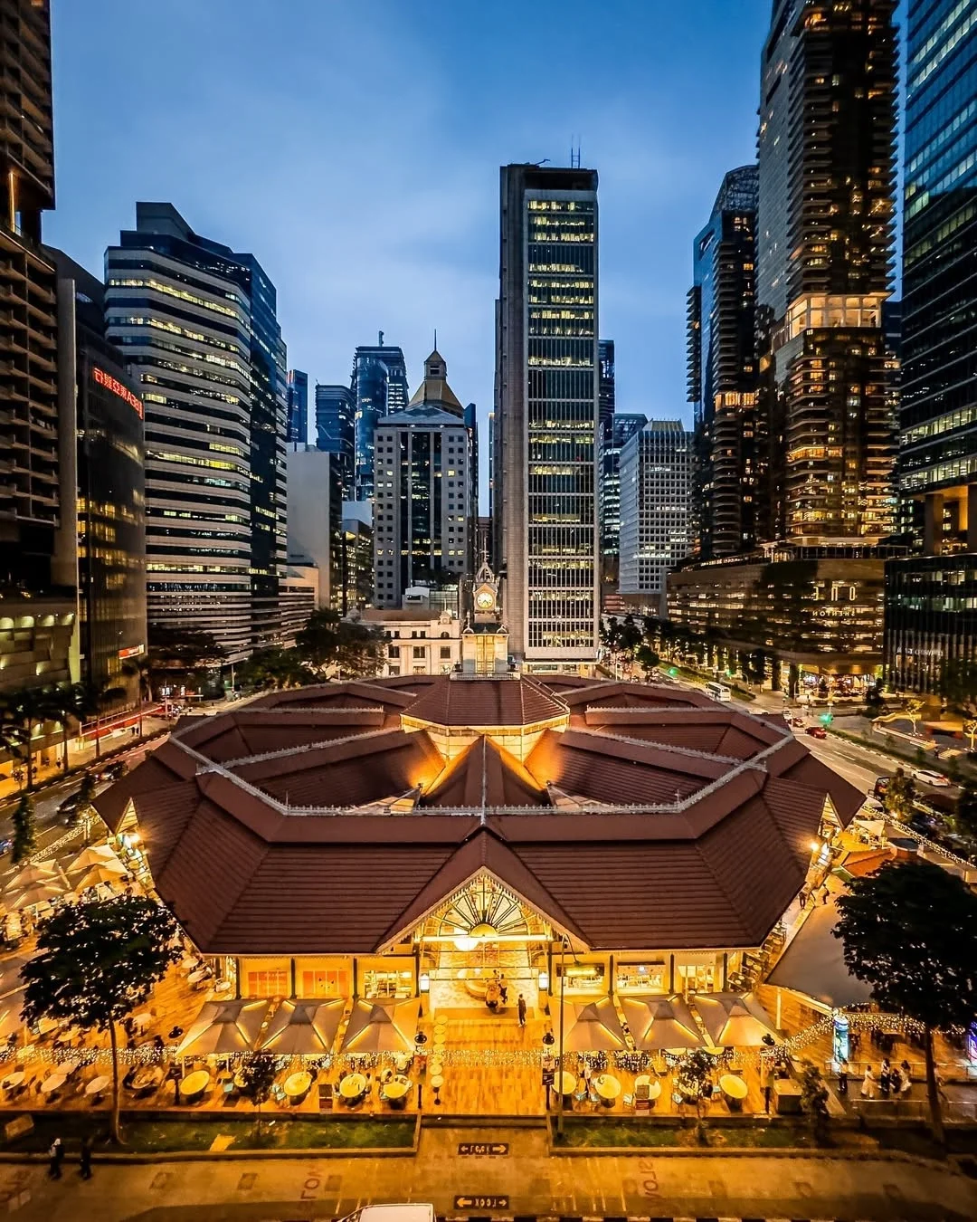 A Guide to Singapore's Iconic Late-Night Dining and Historic Eateries