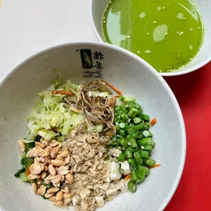 A Guide to Singapore's Iconic Late-Night Dining and Historic Eateries - image 7