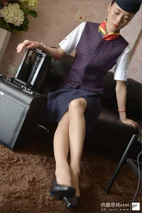 IESS 122 Xiao Liu: Flight Attendant Training Series Volume 3 – Professional Uniform Style - image 31