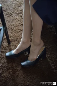 IESS 122 Xiao Liu: Flight Attendant Training Series Volume 3 – Professional Uniform Style - image 3
