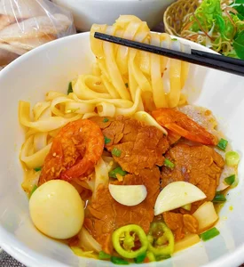 Celebrating Vietnamese Culinary Heritage: The Mi Quang Festival Honors Traditional Flavors and Cultural Identity - image 4