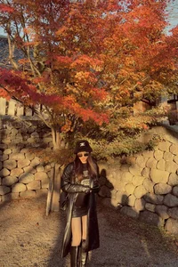 Phanh Lee's Stylish Autumn Escape: Fashion and Travel Inspiration from Japan - image 6