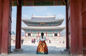 Exploring Gyeongbokgung Palace: Korea's Architectural Masterpiece - image 15