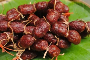 Tung Lo Mo: Discovering the Unique Cham Beef Sausage of An Giang - image 6