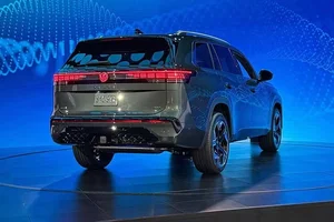 2026 Volkswagen Teramont: A Closer Look at its Stunning New Design - image 1