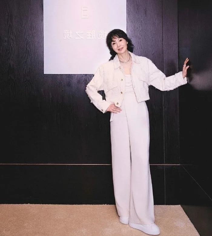 Iconic Actress Maggie Cheung Embraces Solitary Life: From Silver Screen Legend to Simple Countryside Farming