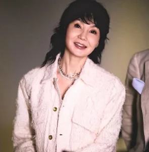 Iconic Actress Maggie Cheung Embraces Solitary Life: From Silver Screen Legend to Simple Countryside Farming - image 3