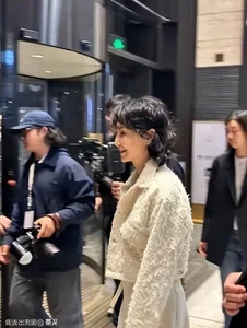 Iconic Actress Maggie Cheung Embraces Solitary Life: From Silver Screen Legend to Simple Countryside Farming - image 2