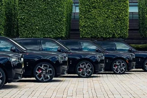 Inside the Rolls-Royce Cullinan Bespoke: A Mobile Art Gallery - image 3