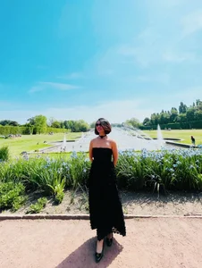 Chic Mix and Match Fashion Guide for the Modern, Stylish Woman - image 6