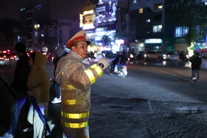 Spectacular 2,024 Drone Light Show Illuminates Hanoi Sky for Lunar New Year 2024 - image 7