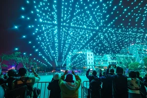 Spectacular 2,024 Drone Light Show Illuminates Hanoi Sky for Lunar New Year 2024 - image 6