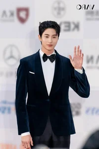 Byeon Woo Seok Biography: The Versatile Rising K-Drama Star - image 42