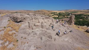 Archaeological Discovery: 6,000-Year-Old Temple and Ancient Rituals - image 3