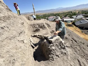 Archaeological Discovery: 6,000-Year-Old Temple and Ancient Rituals - image 10