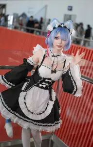 Coser Hua Qi Hana's Adorable Cat Rem Cosplay at Anime Carnival - image 25
